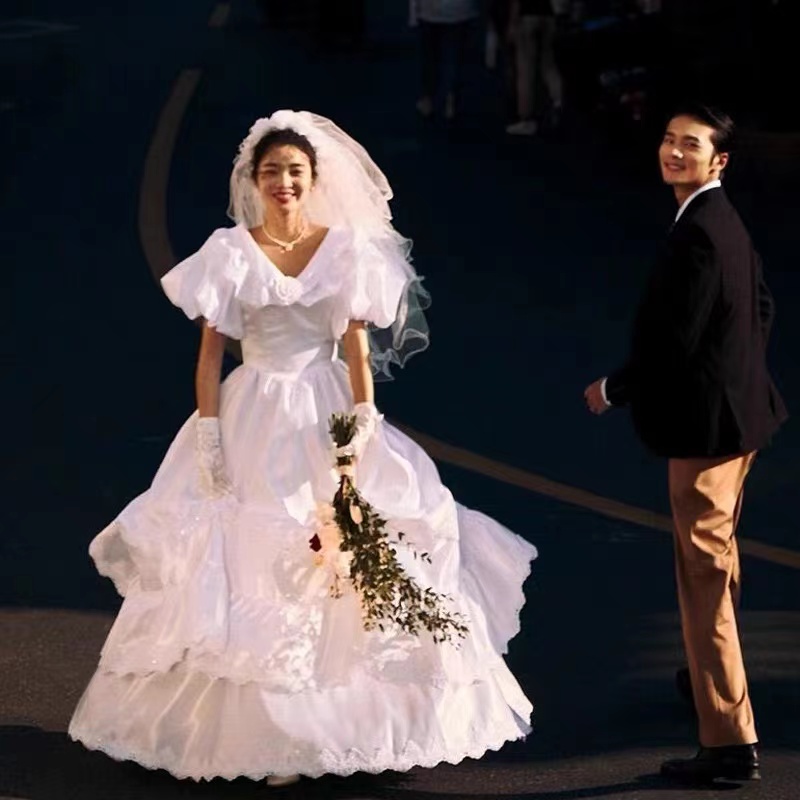 Robe de mariée rétro thème stu - Photography And Lighting avis et prix